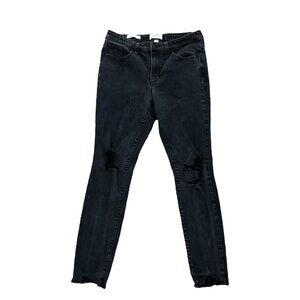Universal Thread Black Jeans Women's 8/29R Mid-Rise Ripped Raw Hem Skinny Jeans